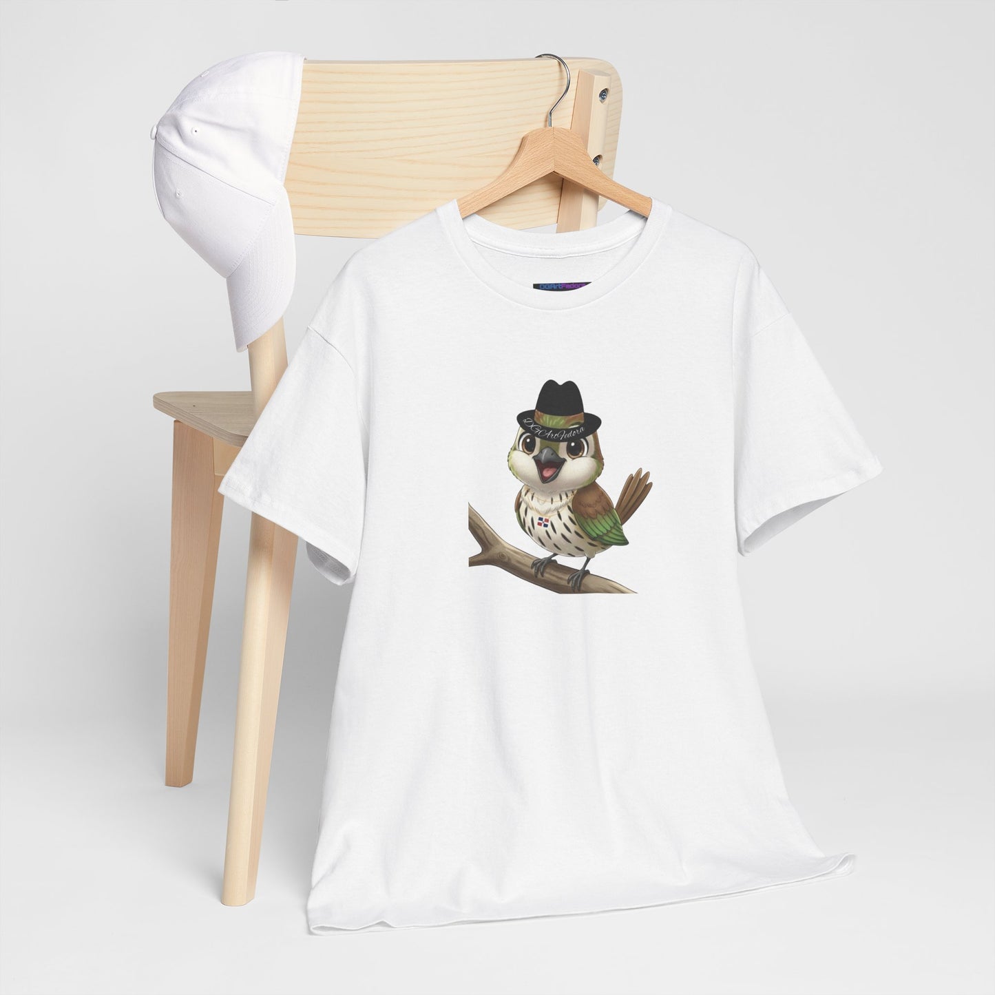Unisex Heavy Cotton Tee Ciguita Chillin' on a Branch