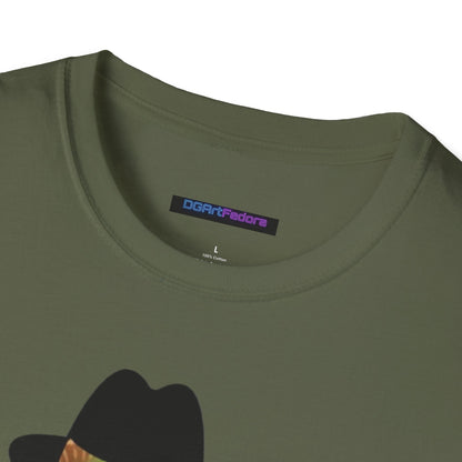 Unisex T-shirt Ciguita the Palmchat with Hat & Chain