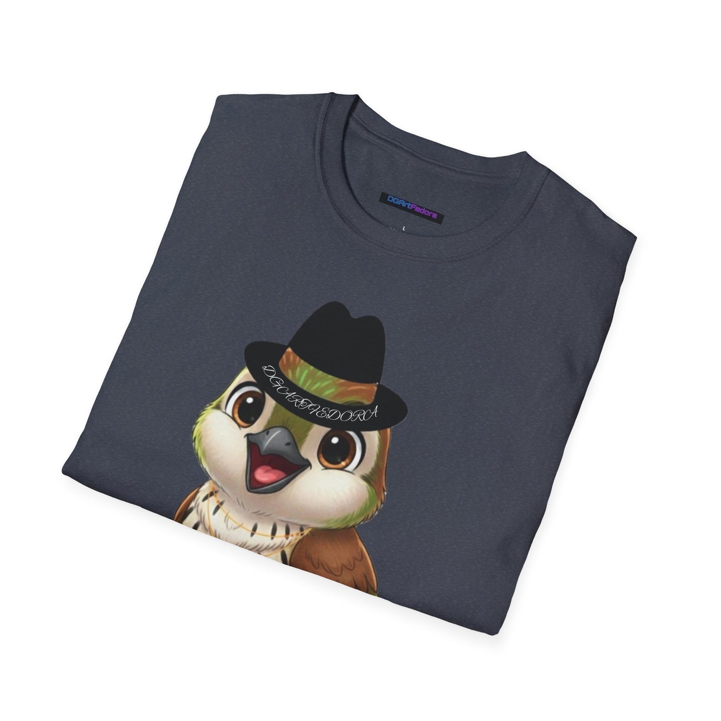 Unisex T-shirt Ciguita the Palmchat with Hat & Chain