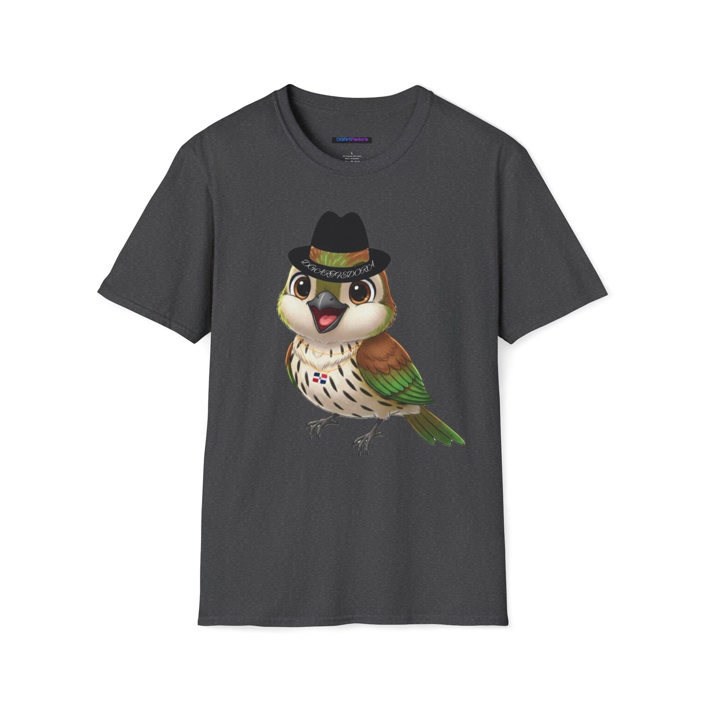 Unisex T-shirt Ciguita the Palmchat with Hat & Chain