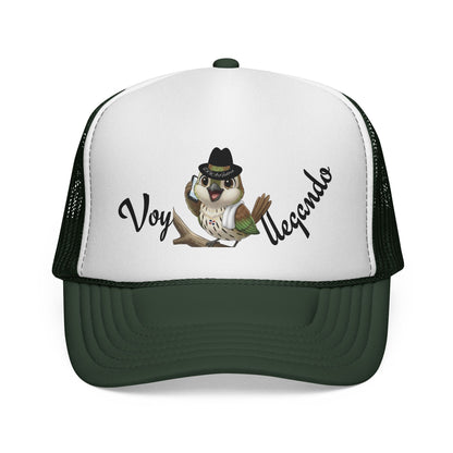 Trucker Caps Voy Llegando Design